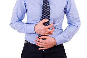 Abdominal pain in men is the reason to think about the parasite's presence in the body